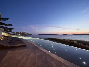 Amazon Mykonos Resort & Spa