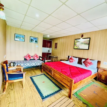 Himalayan High, Auli, by Himalayan Eco Lodges Отели в г. Чамоли