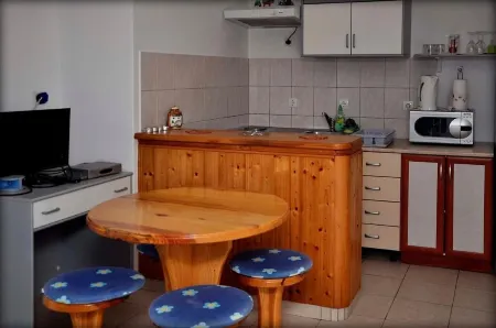 Apartmani Loredana - 2-Bedroom-Apartment with Sea View