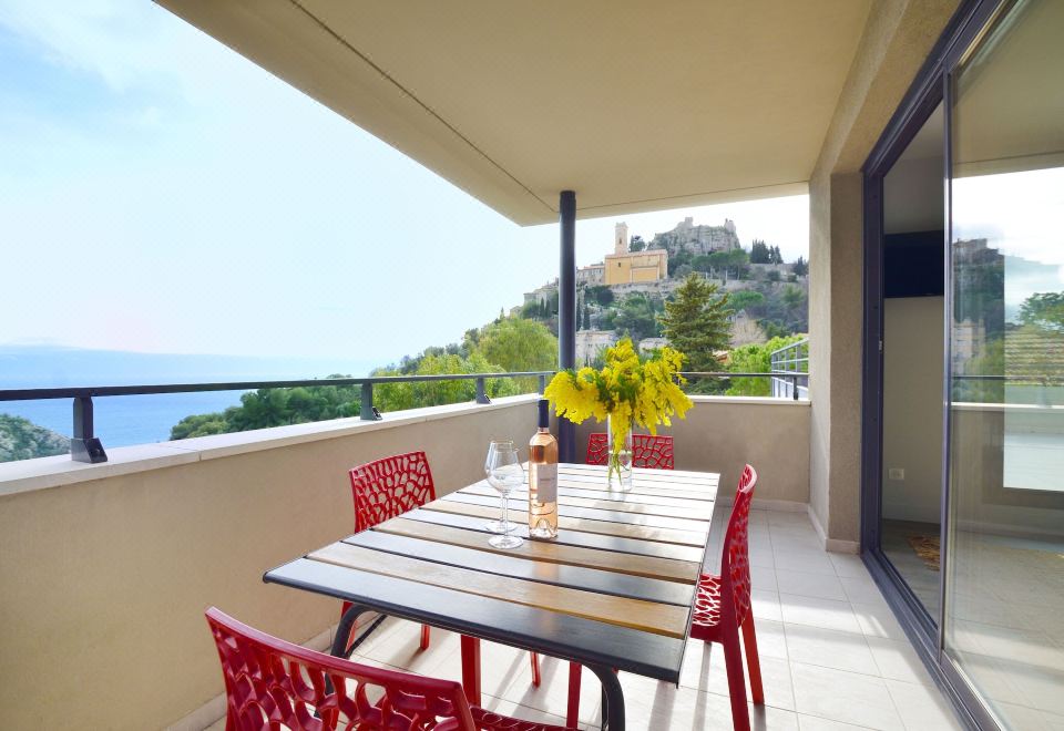 5. 라 페를 데즈 ..