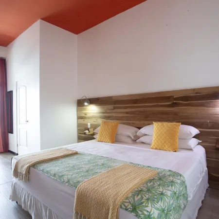 Pura Vista Hotel Отели в г. Коко