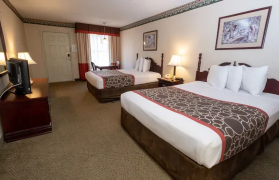 山頂旅館及套房，靠近福克斯伍德娛樂場