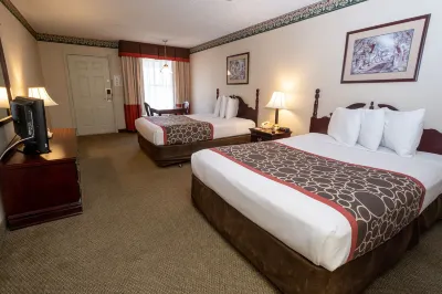 Hilltop Inn & Suites, Near Foxwoods Casino فنادق في North Stonington