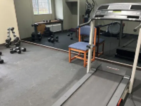 クオリティ イン & スイーツ グローブ シティ - アウトレット モール スプリングフィールドのホテル