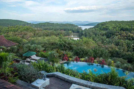 Kahani Paradise Отели рядом с достопримечательностью «Гокарна Мейн Бич»