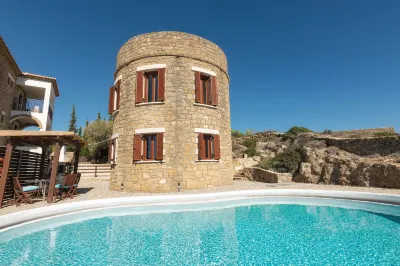 Armonia Seaside Villas