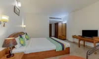 Treebo Sadhoo Heritage