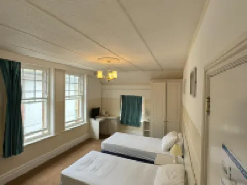 蘭福德酒店, 布萊頓和霍夫 霍夫酒店