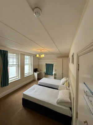 OYO Langford Hotel, Brighton & Hove Hotels near University of Sussex
