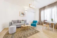 Maryflower Premium Apartments Piraeus