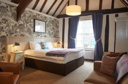 White Hart Hotel by Greene King Inns Отели в г. 