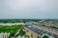 Comfortable 1Br Apartment at Mustika Golf Residence Hotels in North Cikarang