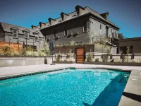 Thatcher Hotel Hotels in Hopland