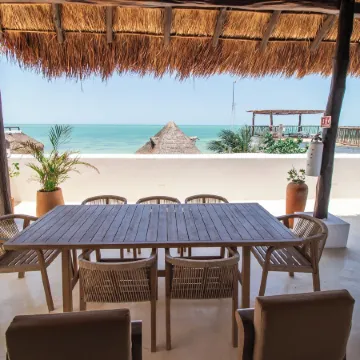 Hau Holbox, Oceanfront Boutique Hotel