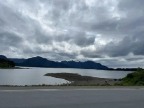 Back Beach Retreat - Car Rental Option