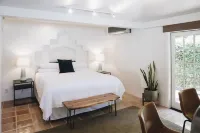 Cottage Inn & Spa Hotels in Sonoma