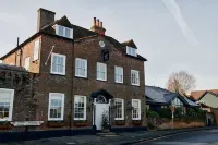 Hare and Hounds Newbury Hotels near Highclere Castle