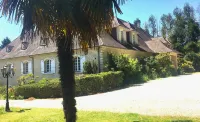 Le Belvédère Hotels in Thiviers