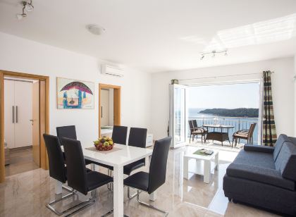 Apartments Villa Ari
