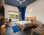 Justa Lazy Haven, Corbett