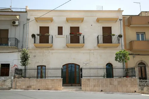 Monte Castello Hotels in Francavilla Fontana