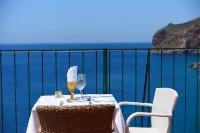 Inn & Art Madeira - إطلالة على البحر