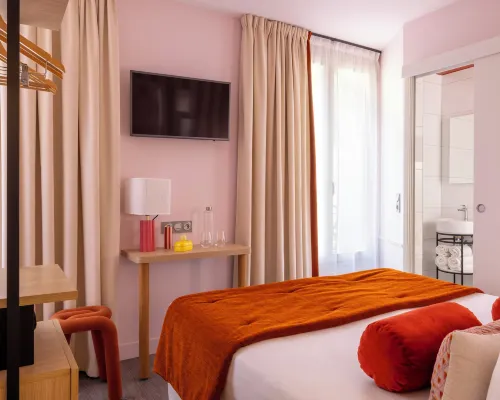 Folie des Près - Saint-Germain-des-Prés Hotels near الحي السادس - سان جرمان - لوكسمبورغ