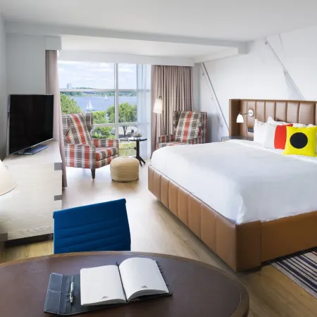 Hotel Indigo OLD TOWN ALEXANDRIA by IHG Отели рядом с достопримечательностью «Набережная Старого города»
