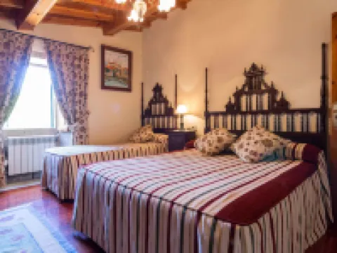 Casa de Marcelo Hotels in Padron