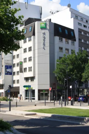 Ibis Styles Grenoble Centre Gare Отели рядом с достопримечательностью «Музей сопротивления и де­портации»
