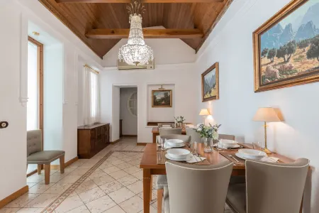 Casa Miraflores Отели рядом с достопримечательностью «Хибральфаро»