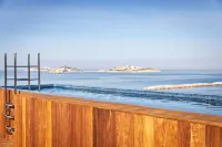 Les Bords de Mer - Beach