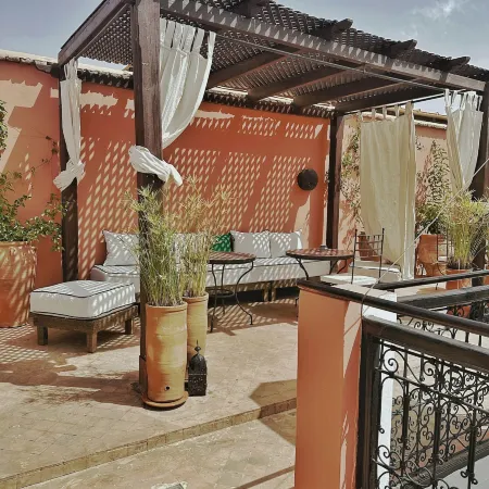 Riad of the Moon