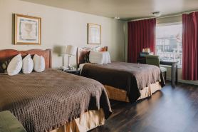 La Hacienda Motel