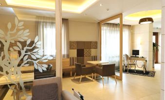 Hotel Garden - Housity
