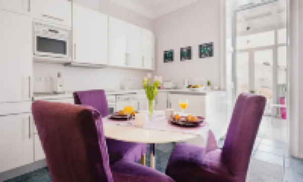 D&A Center Apartments with Free Parking