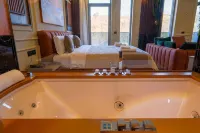 Royal East Resort