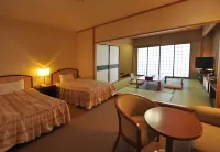 Tamana Onsen Hotel Shirasagi فنادق في تامانا