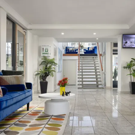 Baileys Parkside Motel by VetroBlu