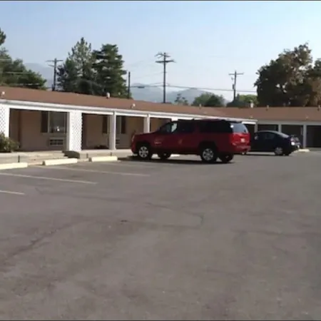 Safari Motel