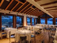 Montana Lodge & Spa, by R Collection Hotels Hotels near Arp