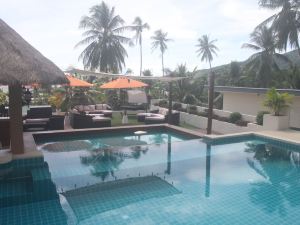 Baan Seaview Holiday Villas