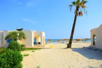 Royal Lido Resort & Spa - Strand