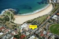 Coogee Beach House Hotels in Coogee