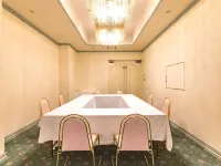 Sun Palace Hotel Hotels near Suruga Ward