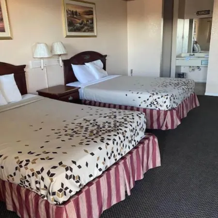 Hallmark Inn and Suites Отели в г. Харкер Хайтс