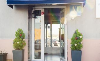 Apartamentos River Santander