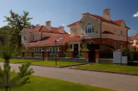 Hotel Velichy Country Club Arkheologicheskiy Kompleks Dunino 주변 호텔