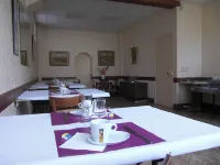 Hotel le Colbert Epernay - breakfast