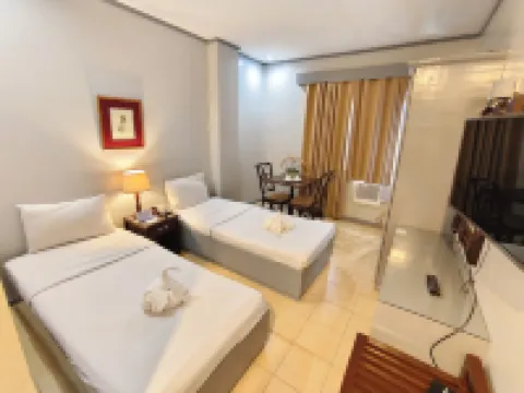 Casa Leticia Business Inn